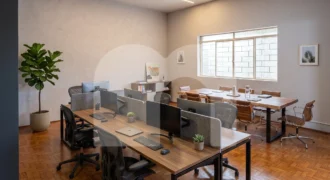 Casa Comercial com 3 Quartos