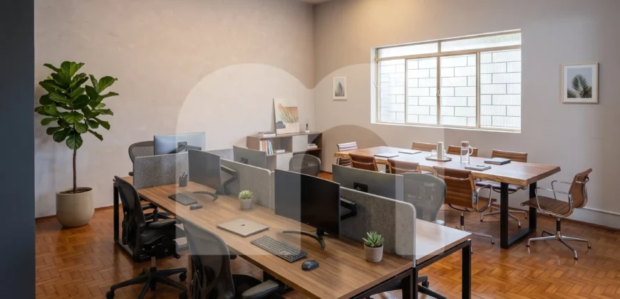 Casa Comercial com 3 Quartos