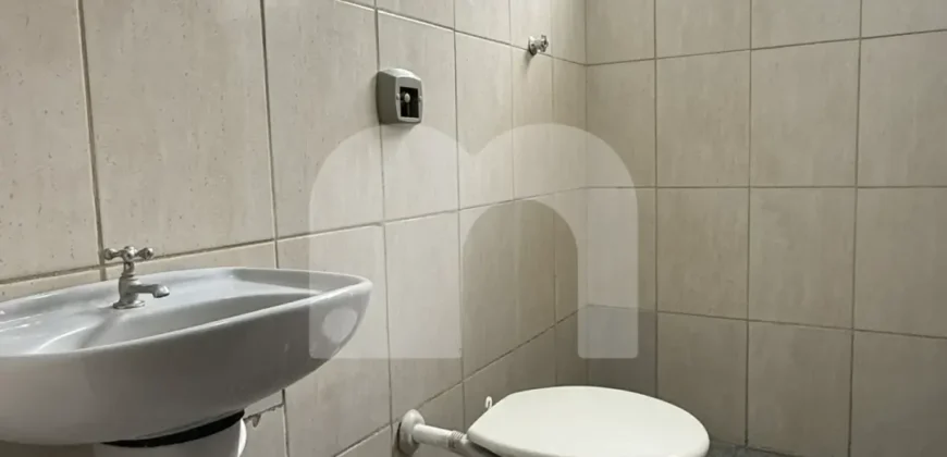 Casa para Alugar com 1 Quarto e Garagem para Moto
