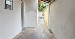 Casa para Alugar com 1 Quarto e Garagem para Moto