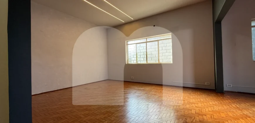 Casa Comercial com 3 Quartos