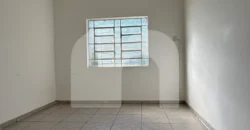 Casa Comercial com 3 Quartos