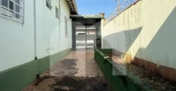 Casa Comercial com 3 Quartos