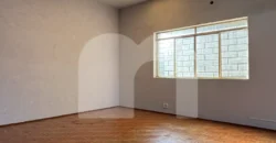Casa Comercial com 3 Quartos