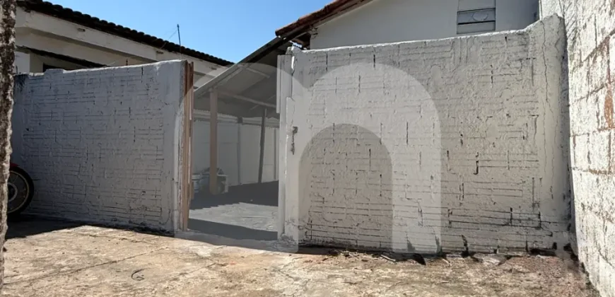 Casa de Fundos 1 Quarto