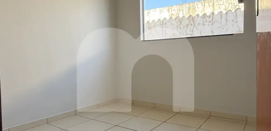 Casa Geminada 2 Quartos para Alugar