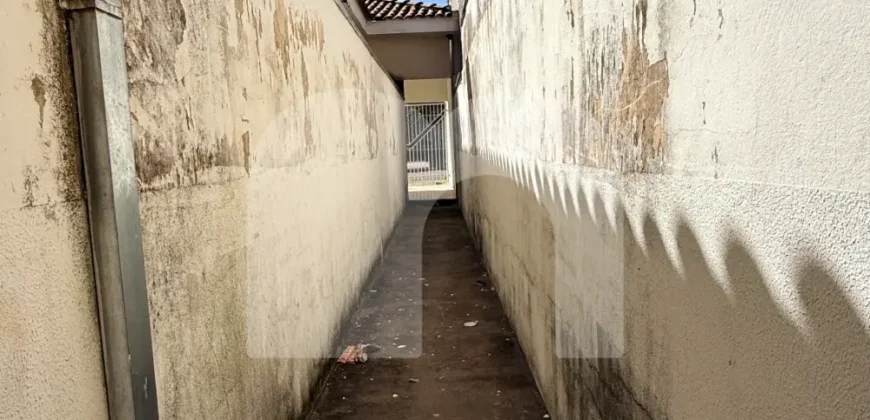 Casa Geminada 2 Quartos para Alugar