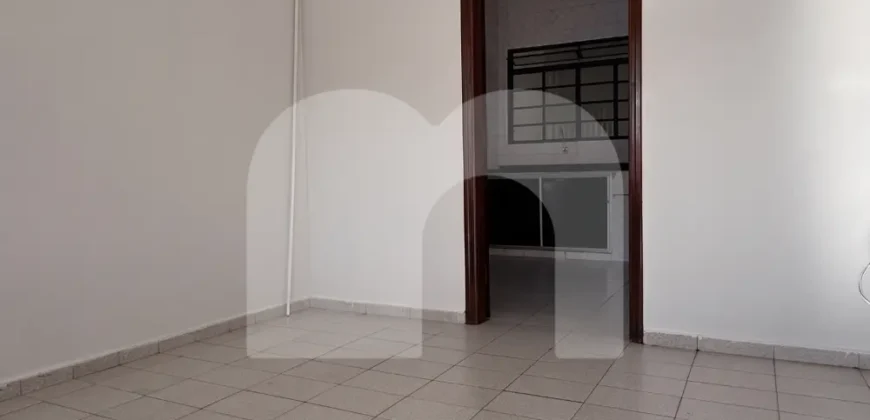Casa com 2 Quartos para Alugar