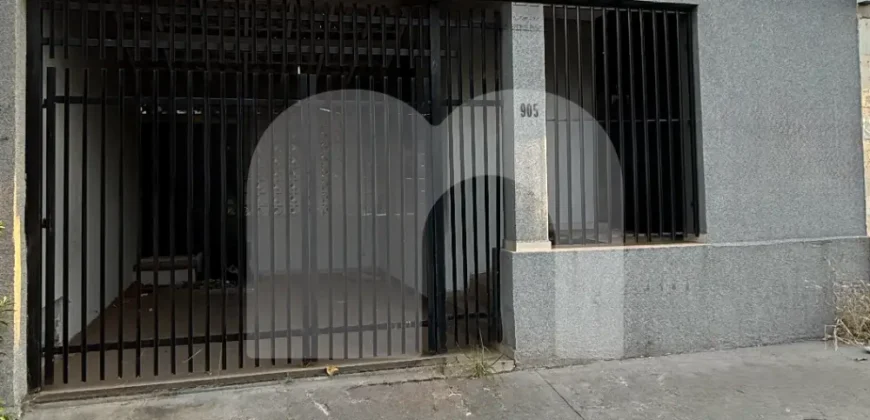 Casa 2 Quartos no Centro para Alugar