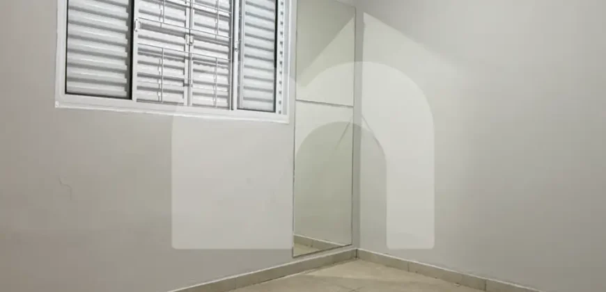 Casa 2 Quartos no Centro para Alugar