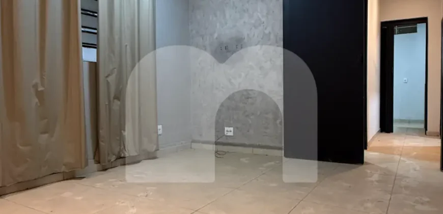 Casa 2 Quartos no Centro para Alugar