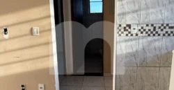 Apartamento 2 Quartos com Armários para Alugar