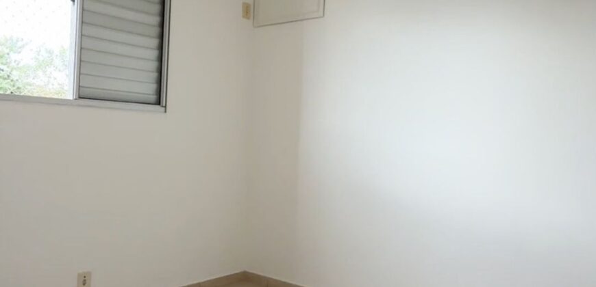 Apartamento com Elevador 2 Quartos para Alugar